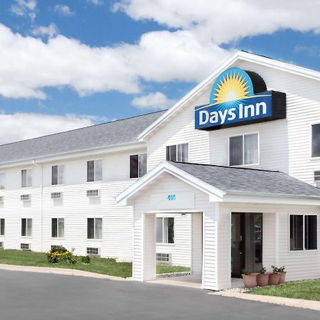 Days Inn ニーナ エクステリア 写真